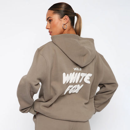 Ensemble WhiteFox – Sweat à capuche et pantalon deux pièces pour femmes