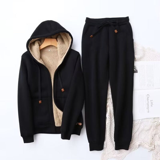 Aspena | Women’s Winter Hoodie & Jogger Set