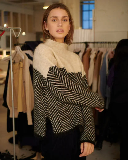 Xandra | Pull en tricot à motif chevrons pour femmes