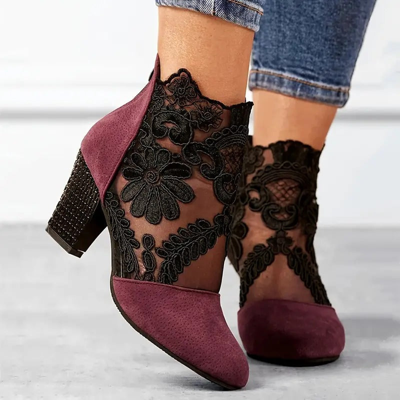 Charlene | Talons en dentelle florale faits main pour femme