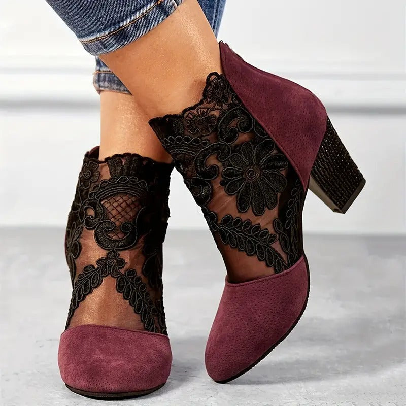Charlene | Talons en dentelle florale faits main pour femme