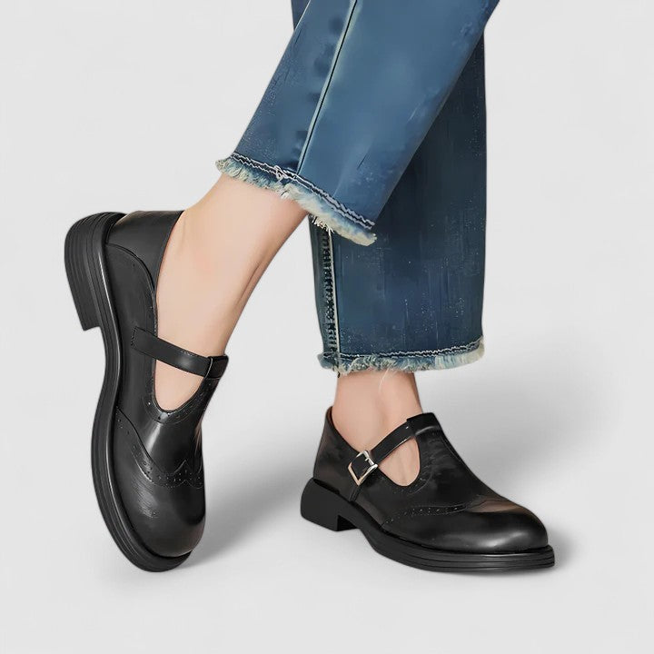 Emiliana | Chaussures T-strap en cuir classiques pour femmes