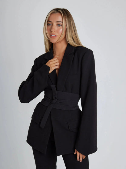 Valenora | Blazer ceinturé ajusté pour femmes